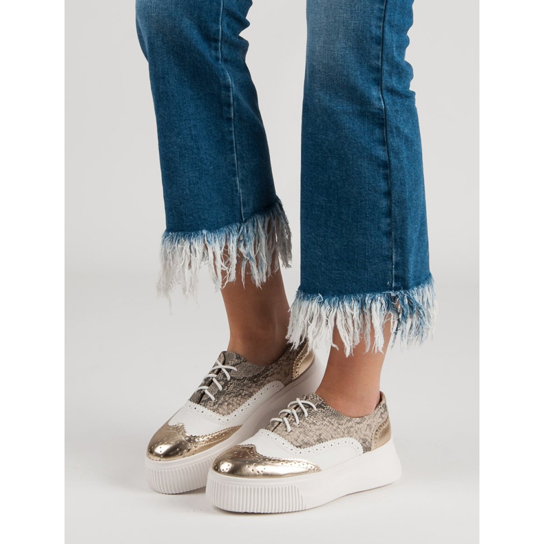 Chaussures mode VICES jaune 1