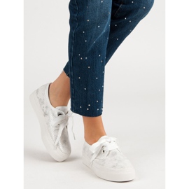 Kylie Baskets attachées avec un ruban blanc gris 1