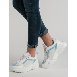 Chaussures de sport pour femmes blanche 2