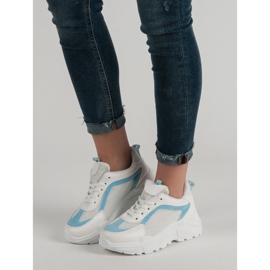 Chaussures de sport pour femmes blanche 1