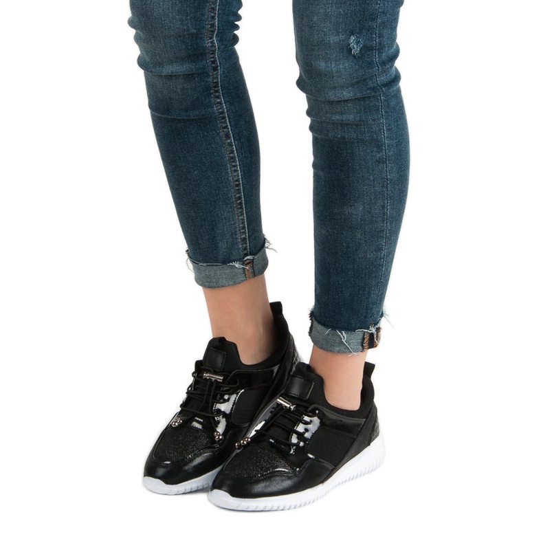 Chaussures de sport avec cordon de serrage le noir 2 Chaussures de sport avec cordon de serrage le noir 2