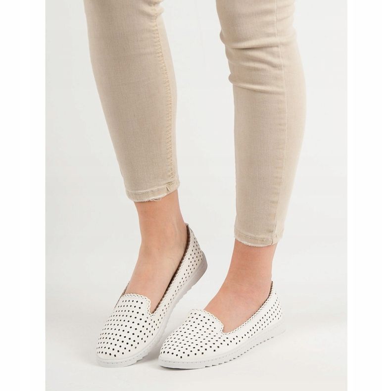 SHELOVET Seigneurs ajourés blanche 2 SHELOVET Seigneurs ajourés blanche 2