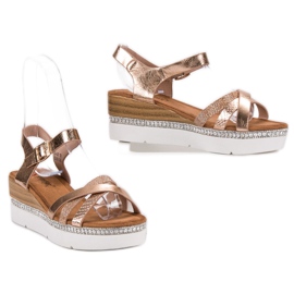 Seastar Sandales à la mode avec zircone cubique jaune 4