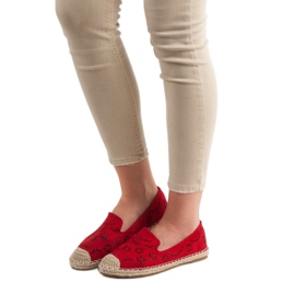 Primavera Seigneurs ajourés rouge 2 Primavera Seigneurs ajourés rouge 2