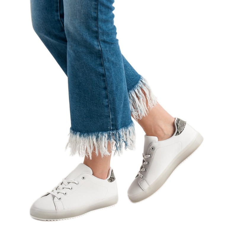 SHELOVET Chaussures de sport pour femmes blanche 2