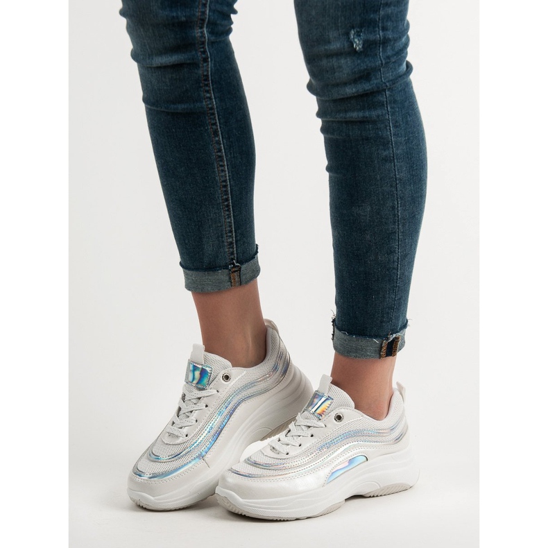 SHELOVET Baskets sur la plate-forme blanche 1