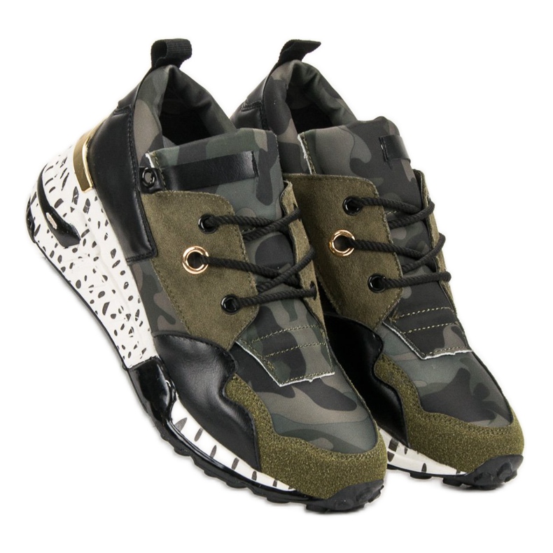 Baskets tendance VICES vert 2