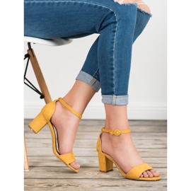 Sandales élégantes VICES jaune 1