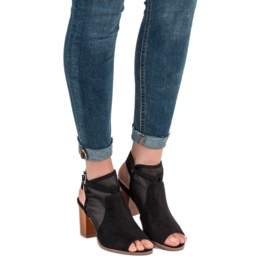 Evento Sandales fermées élégantes le noir 2 Evento Sandales fermées élégantes le noir 2