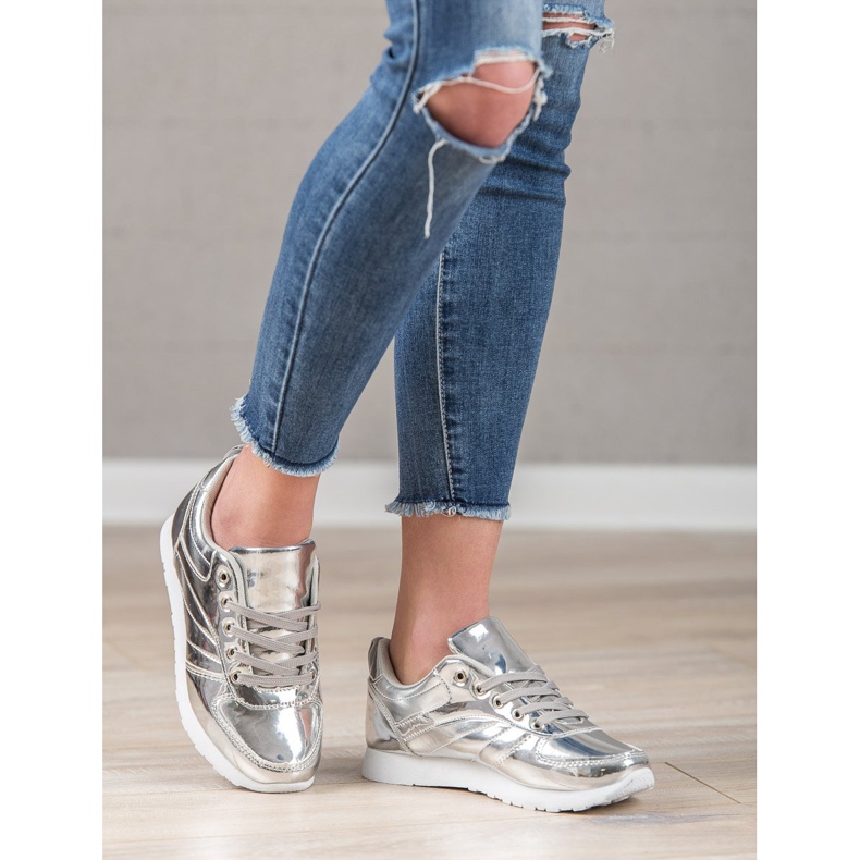 SHELOVET Chaussures de sport laquées gris 1 SHELOVET Chaussures de sport laquées gris 1