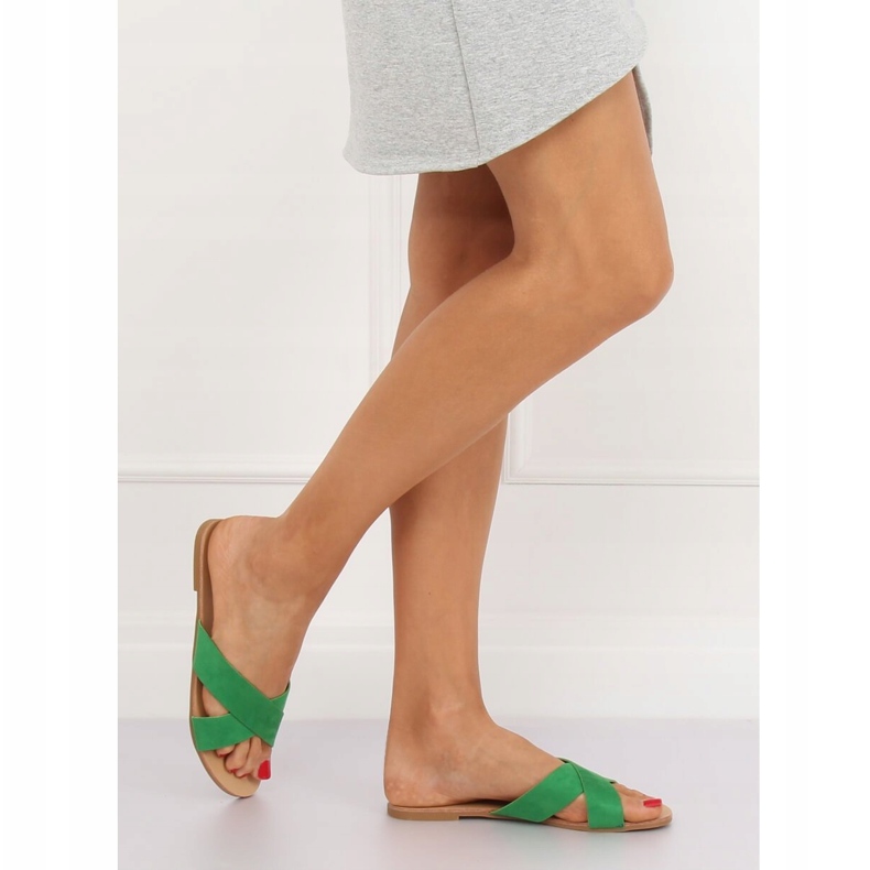 Pantoufles vertes pour femmes vertes 930 Green 2