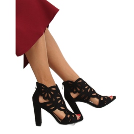 Bottines ajourées noires AT-0657-L Noir 2