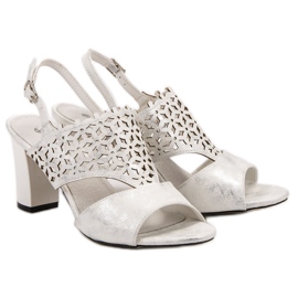 Goodin Sandales ajourées blanche gris 1