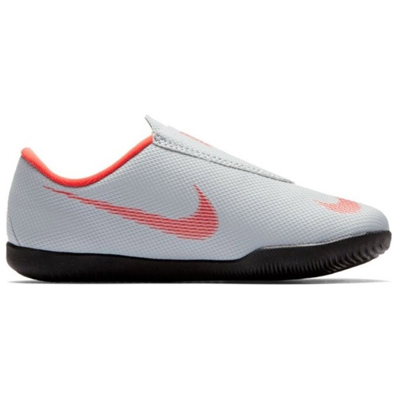 Chaussures d'intérieur Nike Mercurial Vapor 12 Club Ps Ic Jr AH7356-060 multicolore blanche 1