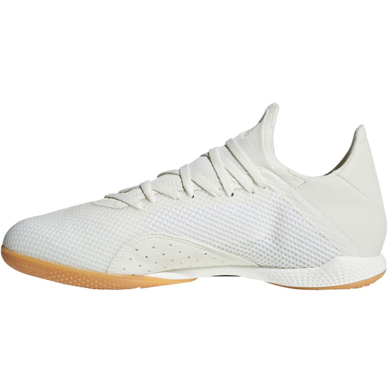 Chaussures d'intérieur adidas X Tango 18.3 En M DB2439 blanche beige 2 Chaussures d'intérieur adidas X Tango 18.3 En M DB2439 blanche beige 2