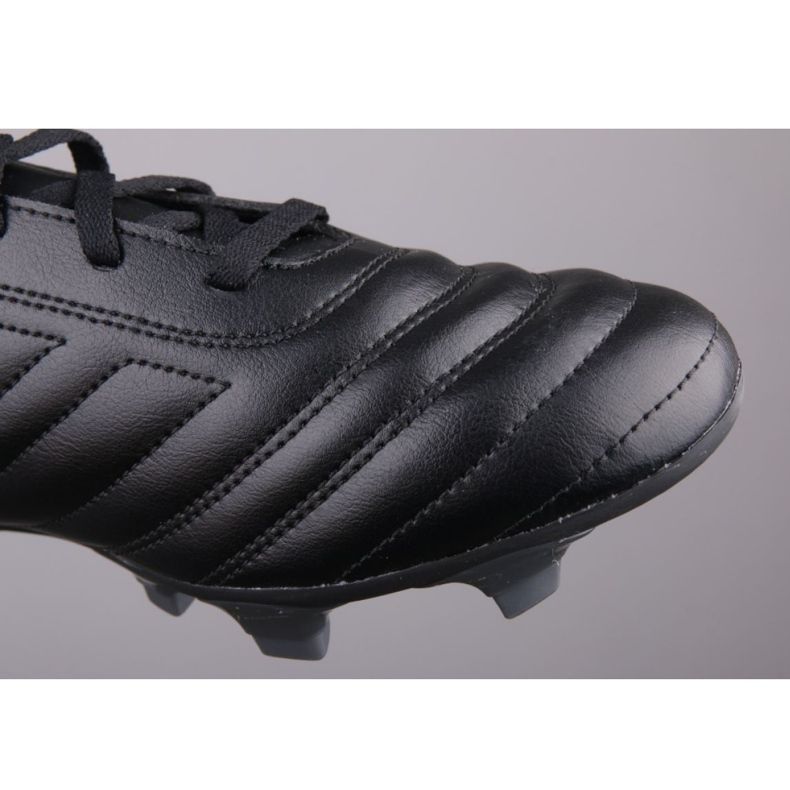Chaussures de football Adidas Copa 19.4 Fg M D98068 noir noir 1