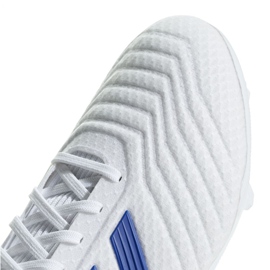 Chaussures de foot Adidas Predator 19.3 Fg M BB9333 blanche multicolore 3