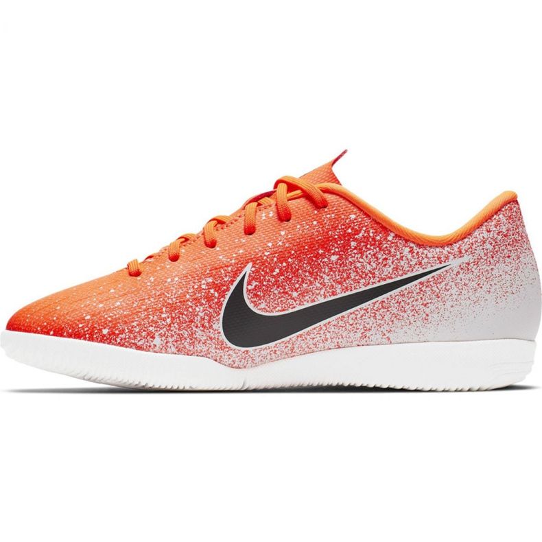 Chaussures d'intérieur Nike Mercurial Vapor X 12 Academy Ic Jr AJ3101-801 multicolore orange 2