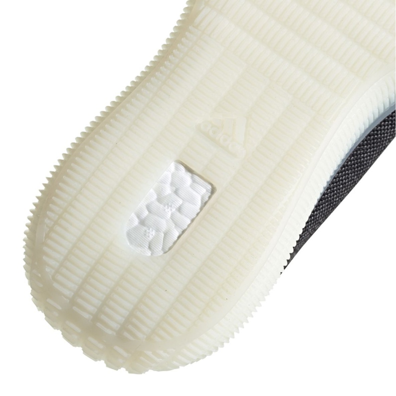 Chaussures Adidas PureBOOST Trainer M DB3389 le noir 2