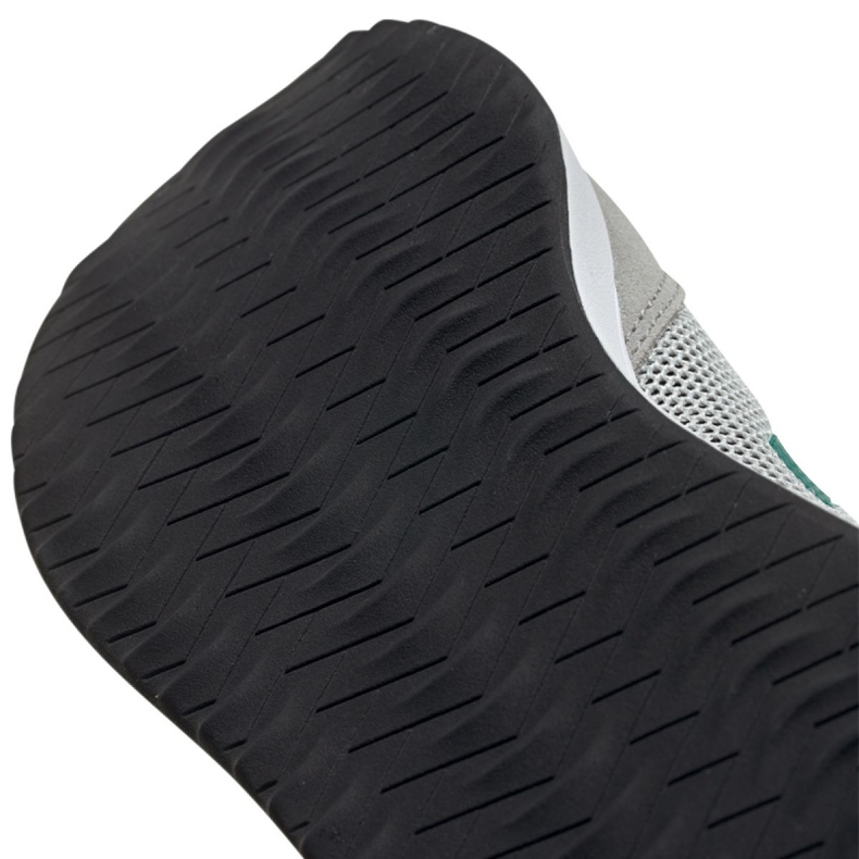 Chaussures Adidas Run 70S M EE9749 gris 1