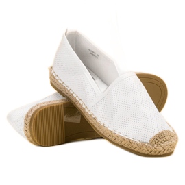 Ideal Shoes Chaussures à enfiler en daim blanche 4