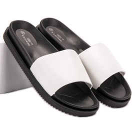 Clowse Pantoufles blanches pour femmes 1 Clowse Pantoufles blanches pour femmes 1