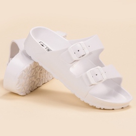 SHELOVET Pantoufles Légères Avec Boucle blanc 1