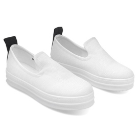 Love Slip On SK74 Baskets à enfiler blanches 1