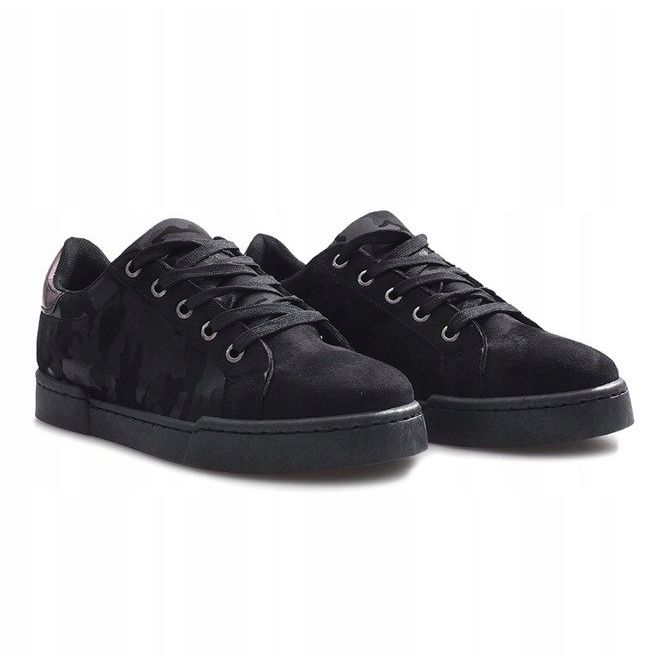 Baskets camo noires de Marseille 1