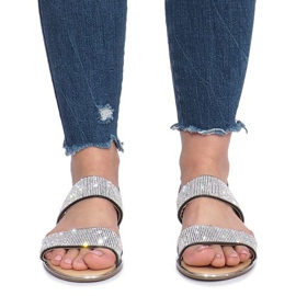 Sandales plates noires avec losanges Indulge 1