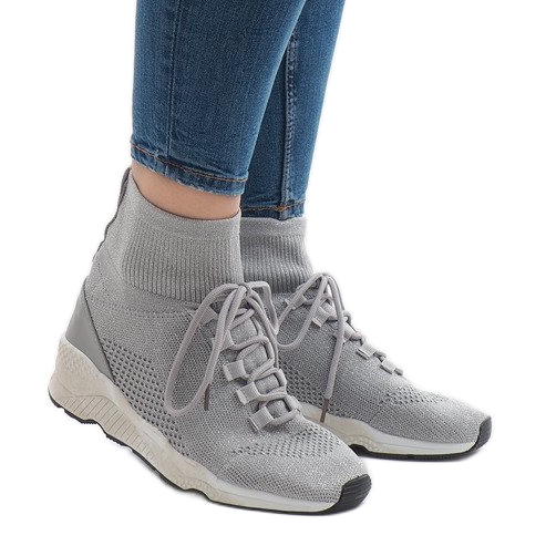 Baskets de sport grises 7S566 1 Baskets de sport grises 7S566 1