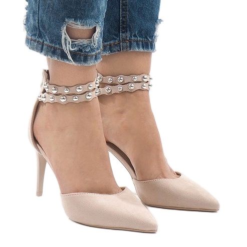 Sandales à talons beiges B-51 2