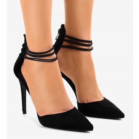 Escarpins noirs sur broche 6941-P le noir 1 Escarpins noirs sur broche 6941-P le noir 1