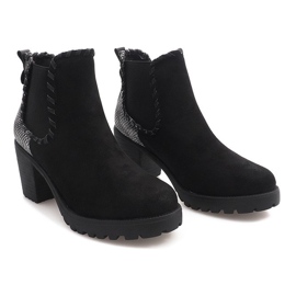 Bottes Chaudes Sur Un Poteau C308 Noir le noir 3