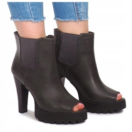 Bottes ouvertes sur poteau B2901-PB Gris 1 Bottes ouvertes sur poteau B2901-PB Gris 1