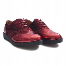 Chaussures en daim rouge Adele 2