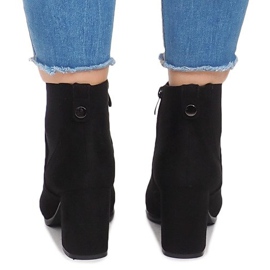 Eraser HQ-8A813-1 Bottes noires sur un poteau le noir 3