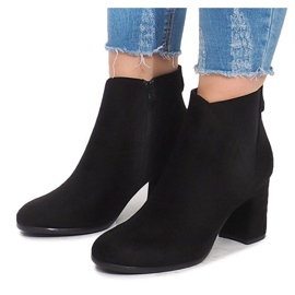 Eraser HQ-8A813-1 Bottes noires sur un poteau le noir 4