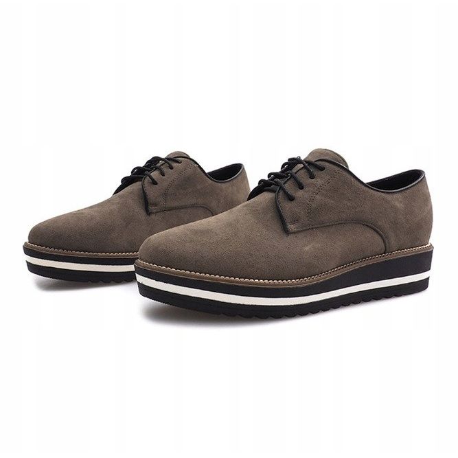 Chaussures à lacets olive de Paulette kaki 2 Chaussures à lacets olive de Paulette kaki 2