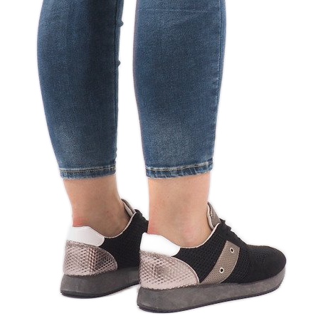 Baskets de sport noires avec maille 5510-1 le noir 1