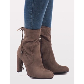 Bottines en daim kaki sur le poteau E4873 multicolore vert 5