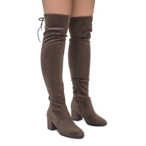 Bottes en daim sur le poteau TE1704-3 multicolore 2