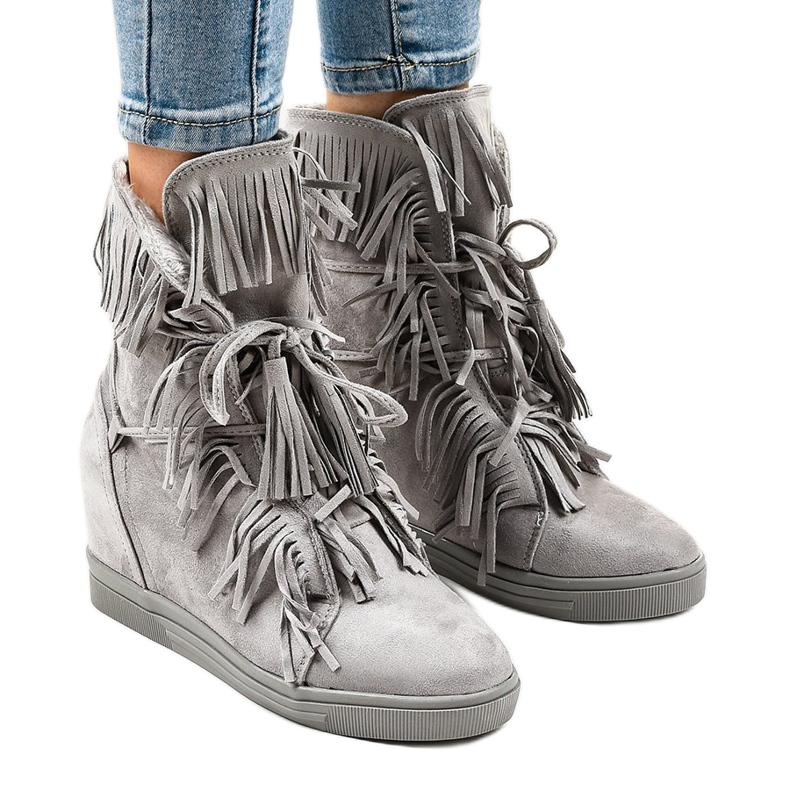 Baskets isolées grises H6301AR-36 1