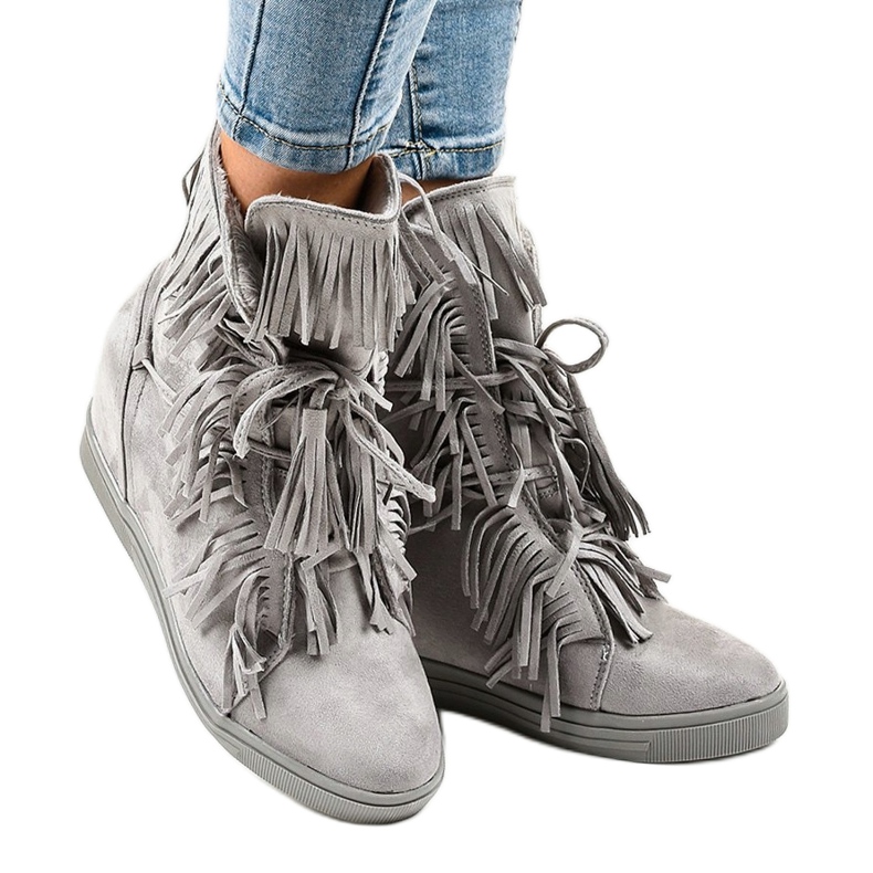 Baskets isolées grises H6301AR-36 2