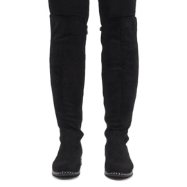 Bottines en daim noir avec clous H305 2