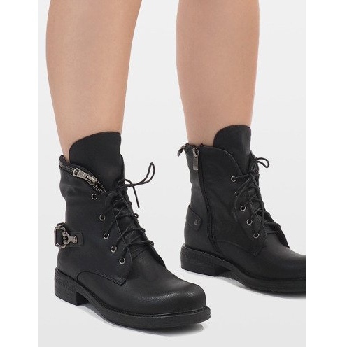 Bottines noires à lacets CLS-32 1