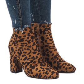 Bottes léopard sur le poteau OM803 multicolore 1