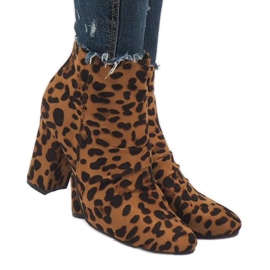 Bottes léopard sur le poteau OM803 multicolore 2