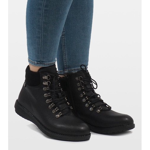 Bottines isolées noires à lacets 3971 2