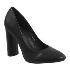 Escarpins noirs sur le poteau LE028 le noir 1